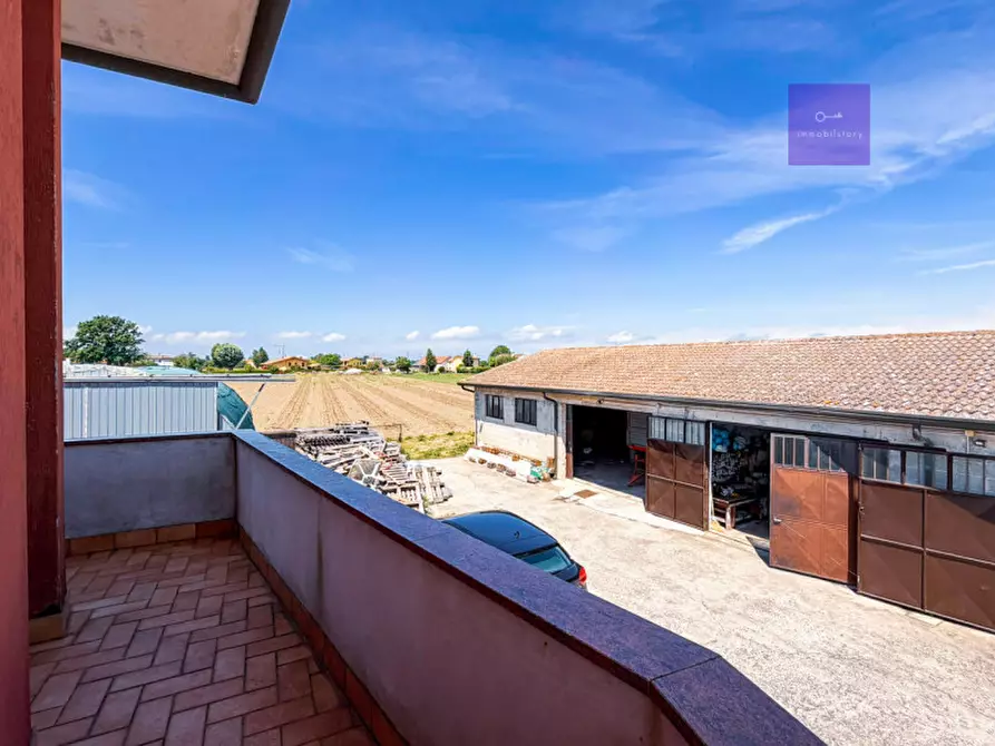 Immagine 25 di Villa in vendita  a Granze