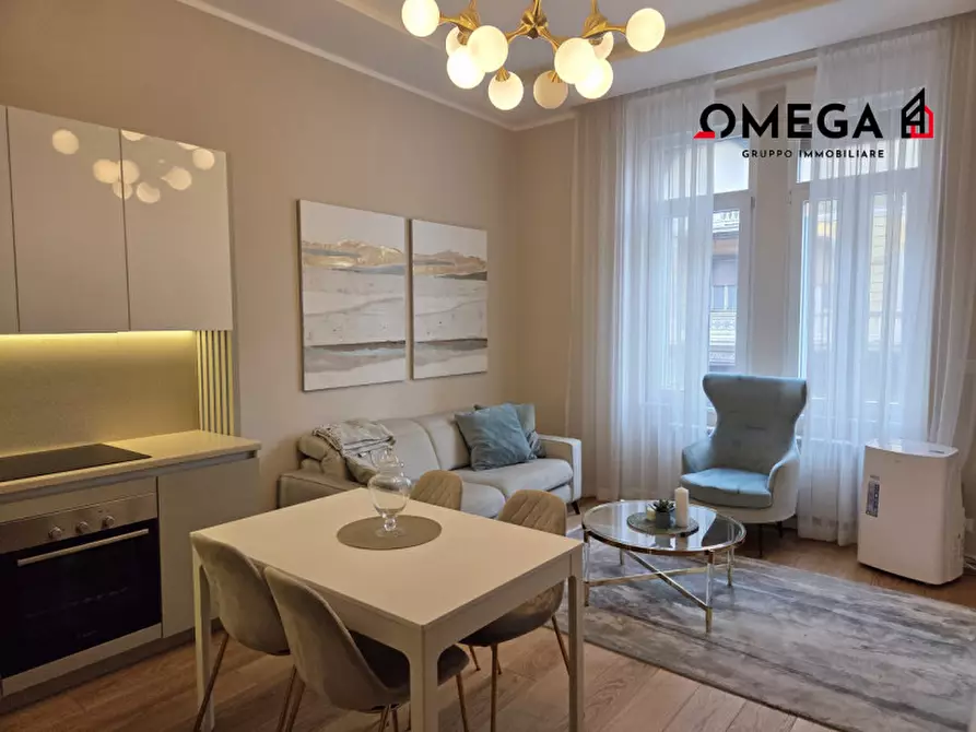 Immagine 4 di Appartamento in affitto  in Via Toti, 1 a Trieste