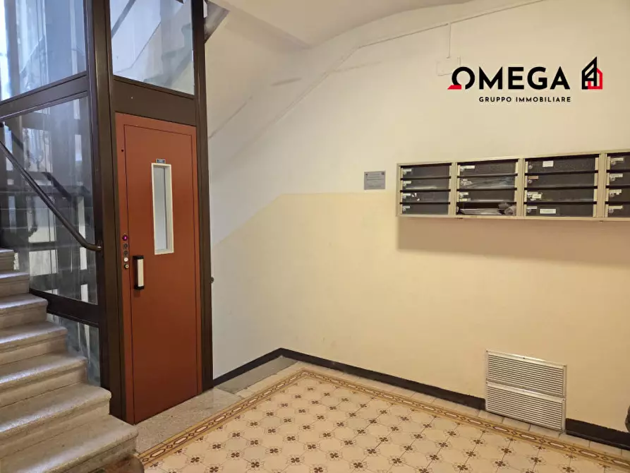 Immagine 25 di Appartamento in affitto  in Via Toti, 1 a Trieste