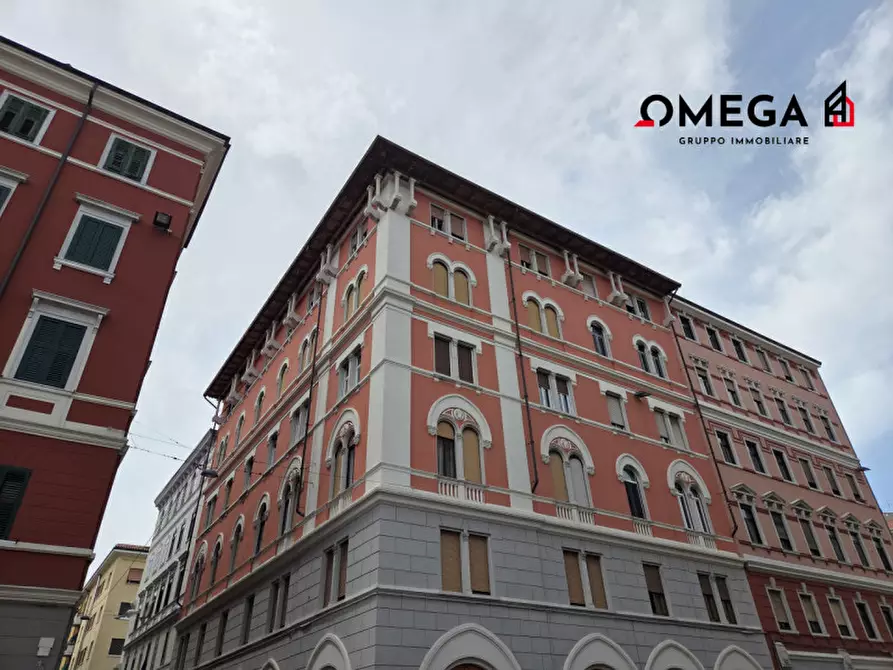 Immagine 26 di Appartamento in affitto  in Via Toti, 1 a Trieste