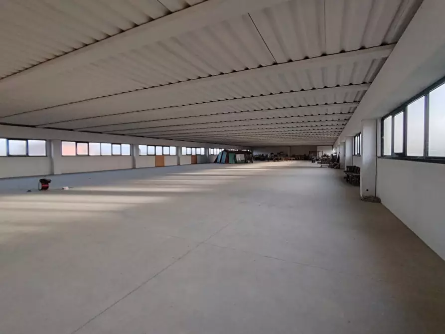 Immagine 5 di Capannone industriale in vendita  in Via Dante Alighieri a Mussolente