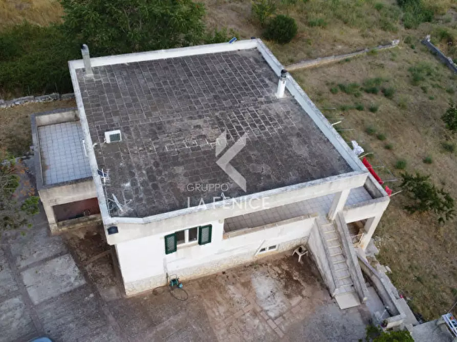 Immagine 6 di Villa in vendita  in strada porcile a Martina Franca