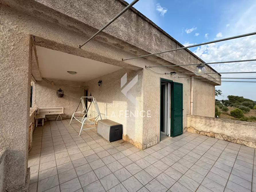 Immagine 12 di Villa in vendita  in strada porcile a Martina Franca