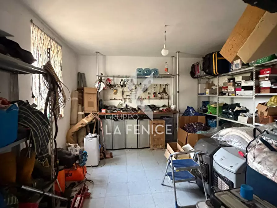 Immagine 36 di Villa in vendita  in strada porcile a Martina Franca