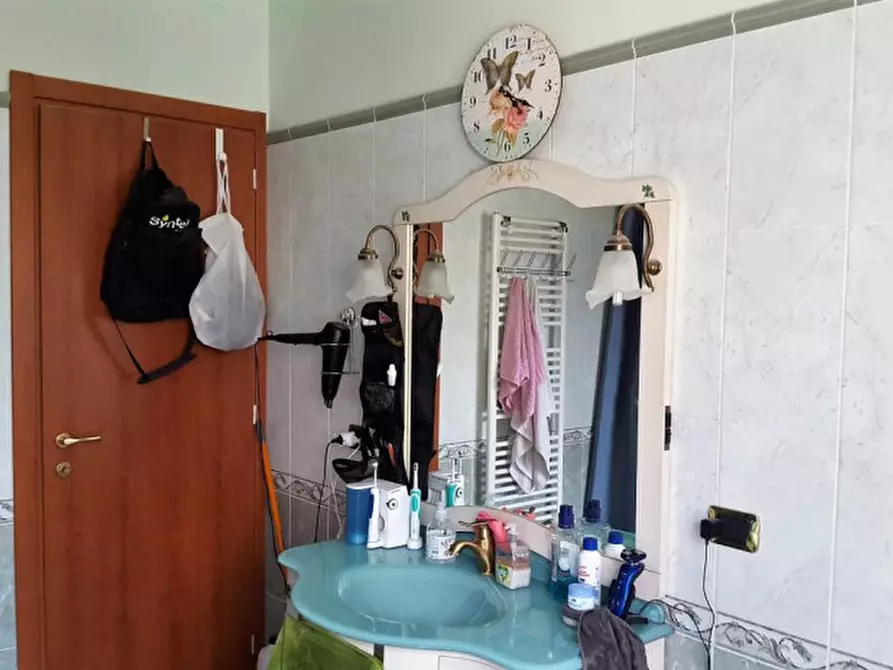 Immagine 10 di Appartamento in vendita  in Via Zeffiro Massa a San Remo