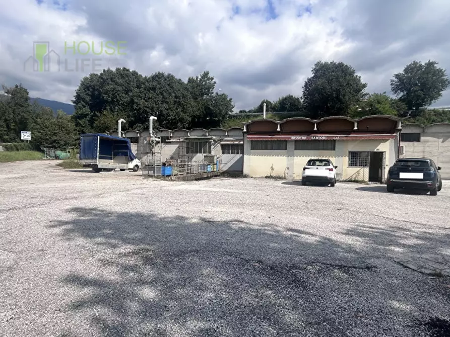 Immagine 15 di Capannone industriale in vendita  in Via cartiera a Lugo Di Vicenza