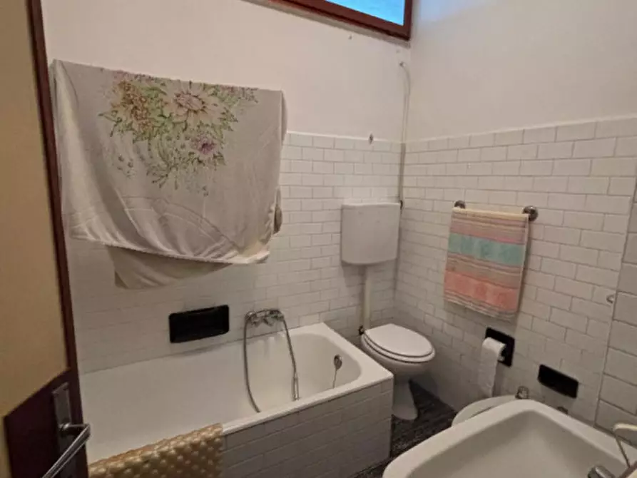 Immagine 13 di Casa indipendente in vendita  a Trecenta