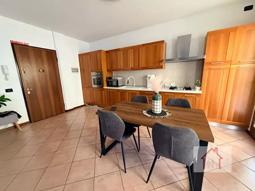 Immagine 4 di Appartamento in vendita  in Via Europa a Giavera Del Montello