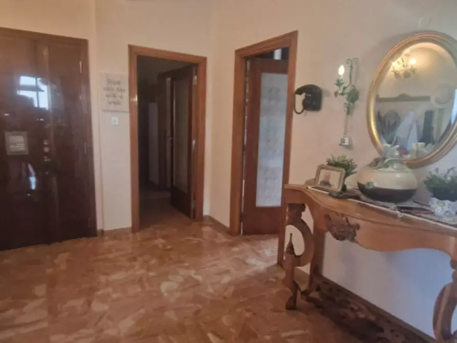 Immagine 11 di Appartamento in affitto  in Via De Laurenti a Silvi