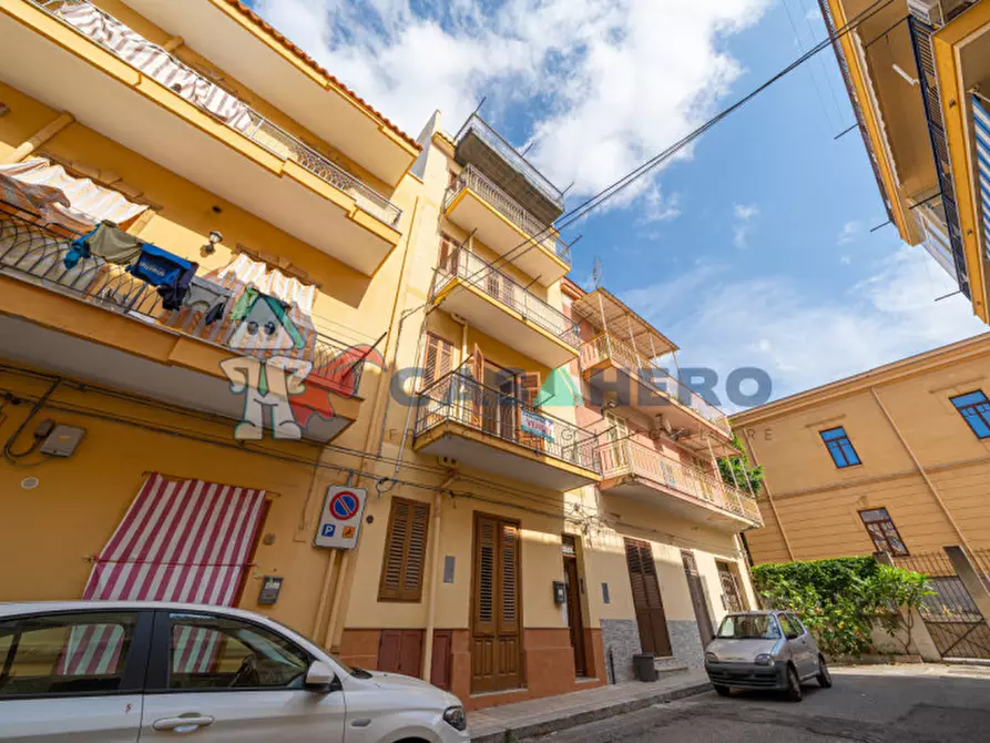 Immagine 1 di Casa indipendente in vendita  in Via Vincenzo Bellini a Bagheria