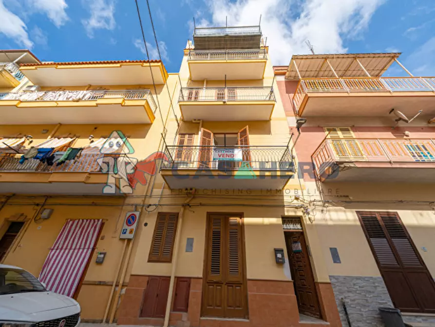Immagine 2 di Casa indipendente in vendita  in Via Vincenzo Bellini a Bagheria