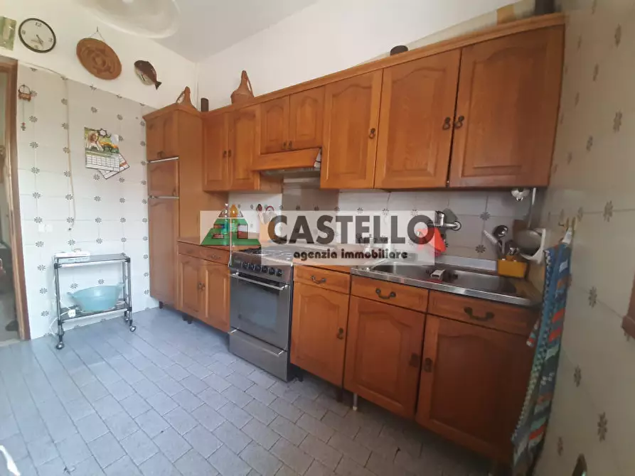 Immagine 2 di Appartamento in vendita  in Via San Pio X a Abano Terme