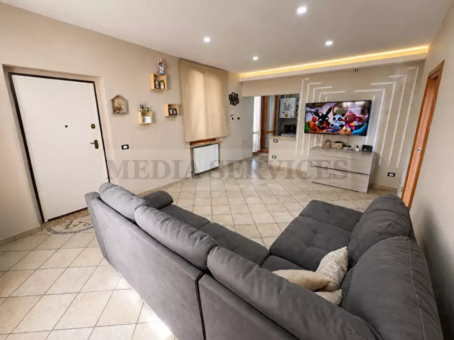 Immagine 5 di Appartamento in vendita  in via Roma n° 35 a Sannazzaro De' Burgondi