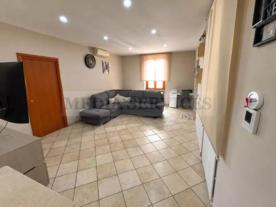 Immagine 8 di Appartamento in vendita  in via Roma n° 35 a Sannazzaro De' Burgondi