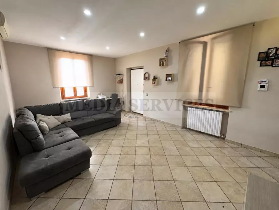 Immagine 9 di Appartamento in vendita  in via Roma n° 35 a Sannazzaro De' Burgondi