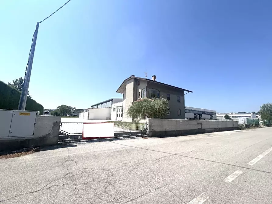 Immagine 1 di Capannone industriale in vendita  in via siena 235 a Bertinoro