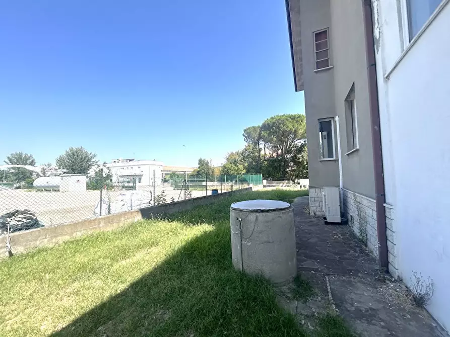 Immagine 7 di Capannone industriale in vendita  in via siena 235 a Bertinoro