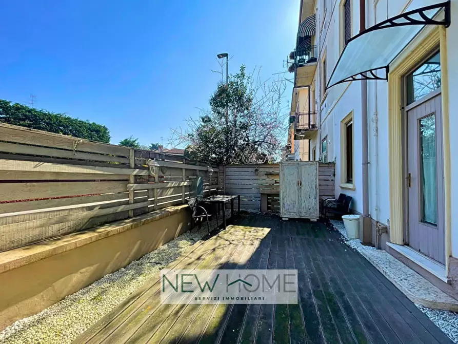 Immagine 3 di Appartamento in vendita  in Via Volturno 32 a Verona