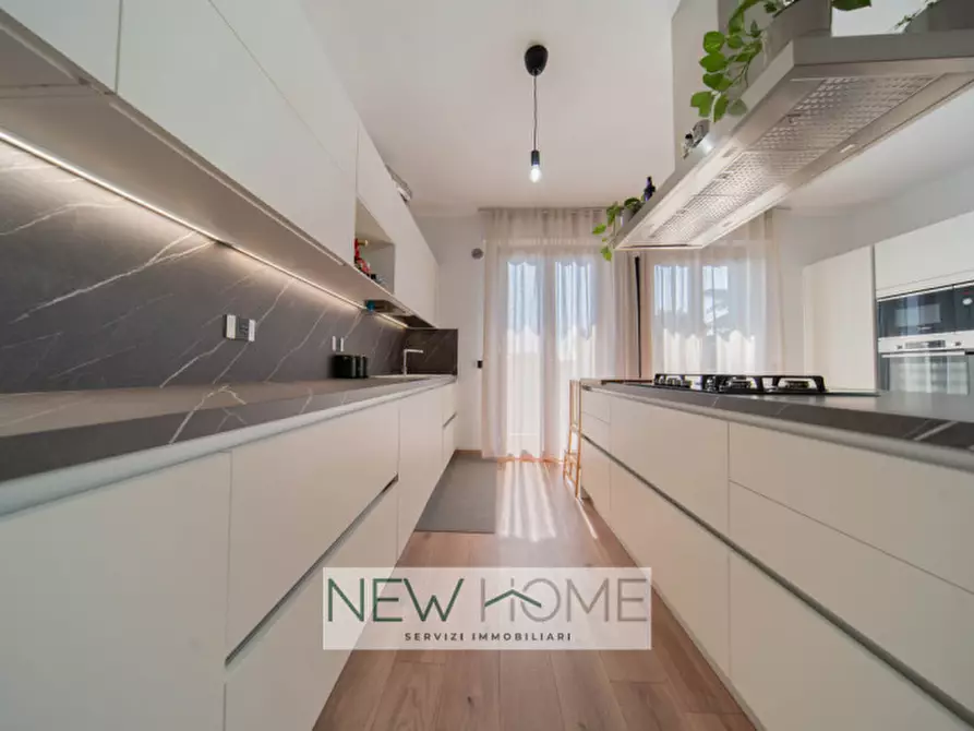 Immagine 5 di Appartamento in vendita  in Via Porto Tolle 15 a Verona