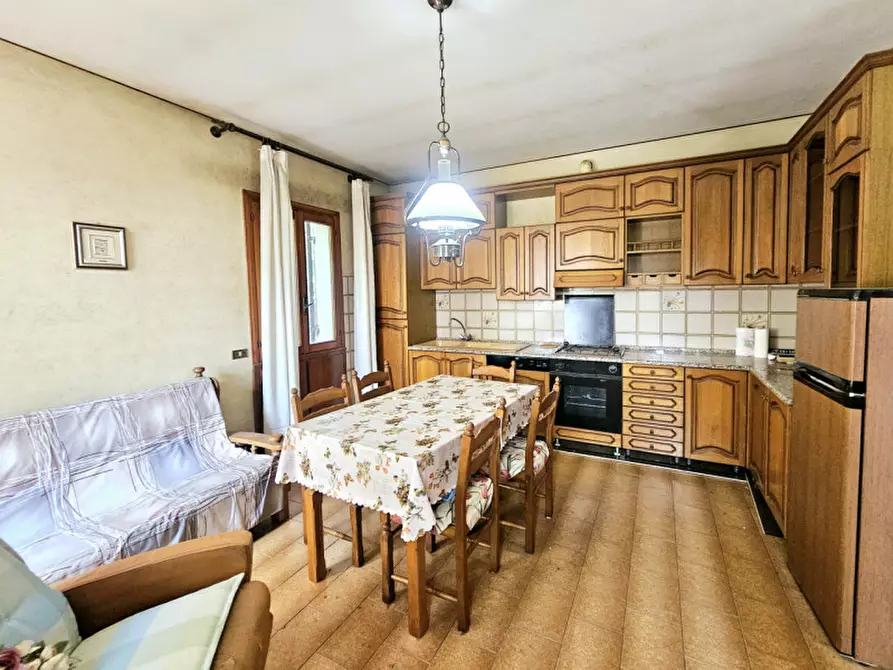 Immagine 5 di Rustico / casale in vendita  in VIA SPIASI a Baone