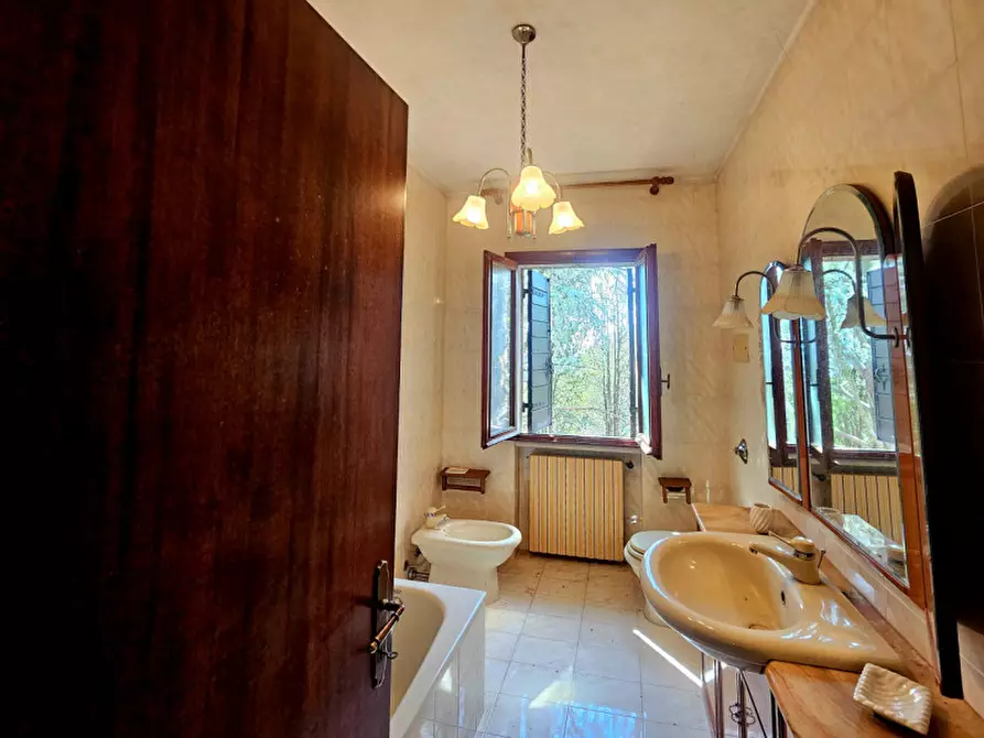 Immagine 15 di Rustico / casale in vendita  in VIA SPIASI a Baone