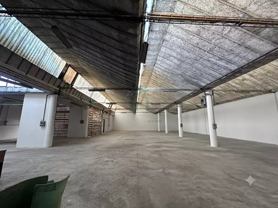 Immagine 3 di Capannone industriale in vendita  in Viale Olimpia a Grezzana