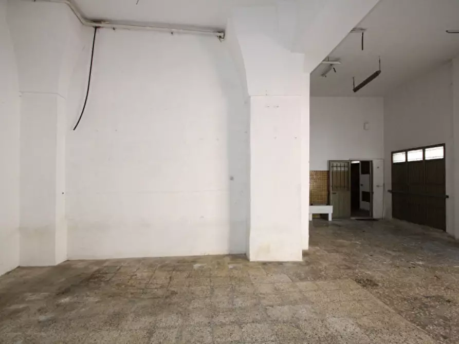 Immagine 17 di Casa indipendente in vendita  in Via Immacolata a Matino