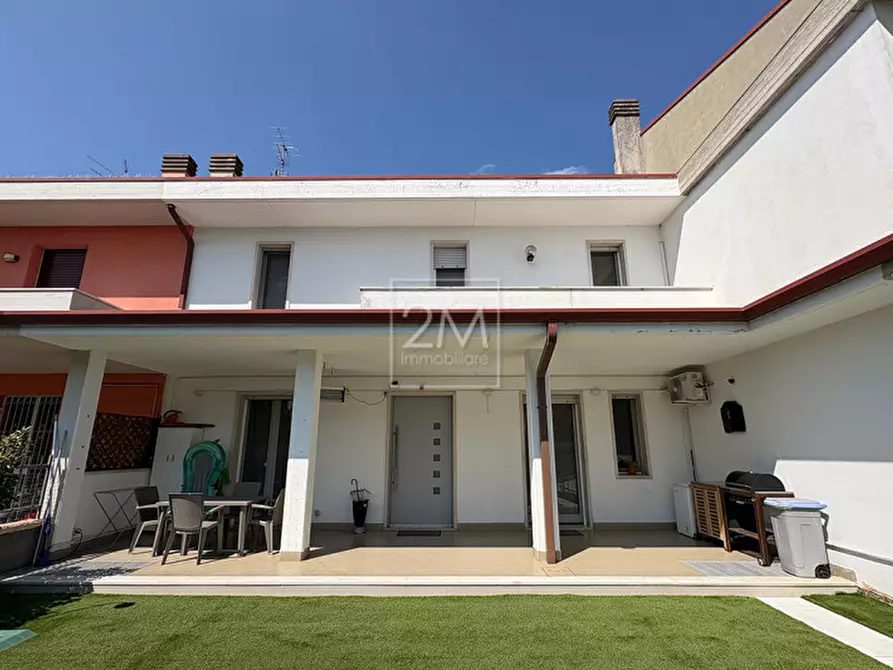 Immagine 4 di Villetta a schiera in vendita  in Via Carlo Collodi a Villafranca Di Verona