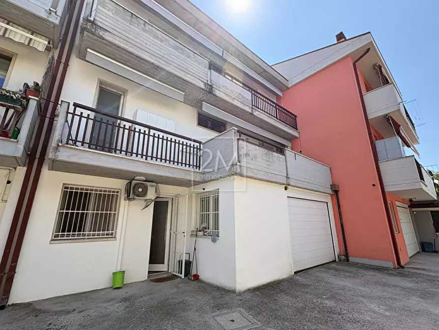 Immagine 51 di Villetta a schiera in vendita  in Via Carlo Collodi a Villafranca Di Verona