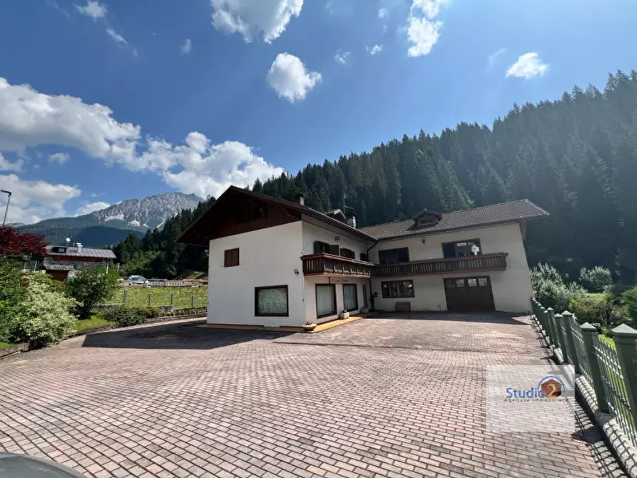 Immagine 10 di Casa indipendente in vendita  in Via Caduti di Cima Vallona 4 a Comelico Superiore