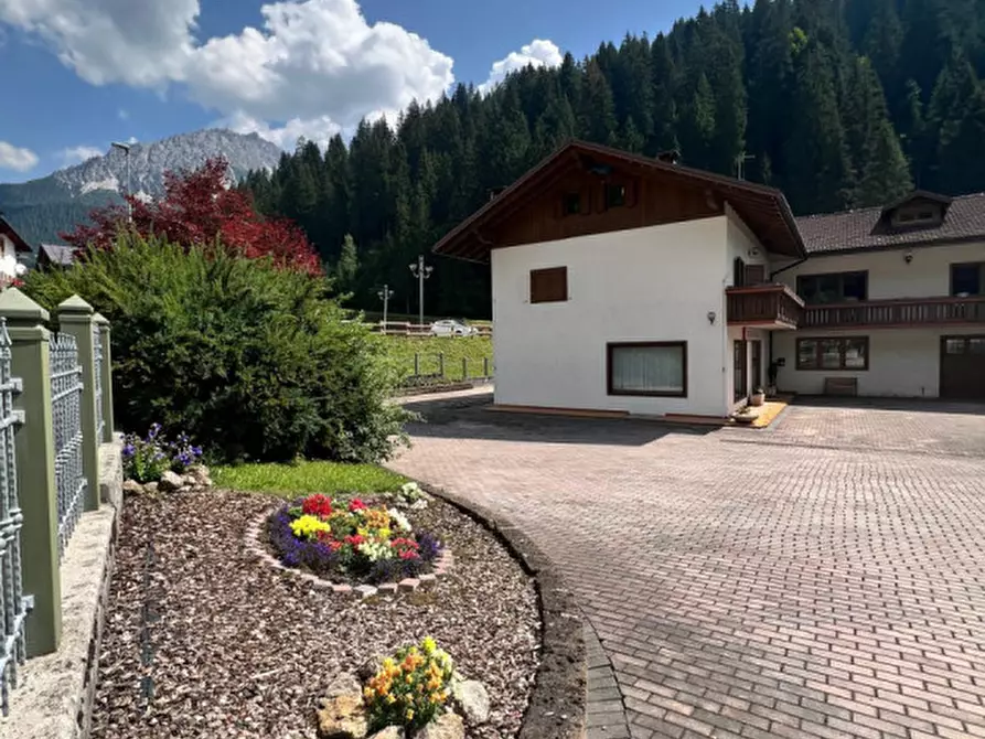 Immagine 25 di Casa indipendente in vendita  in Via Caduti di Cima Vallona 4 a Comelico Superiore