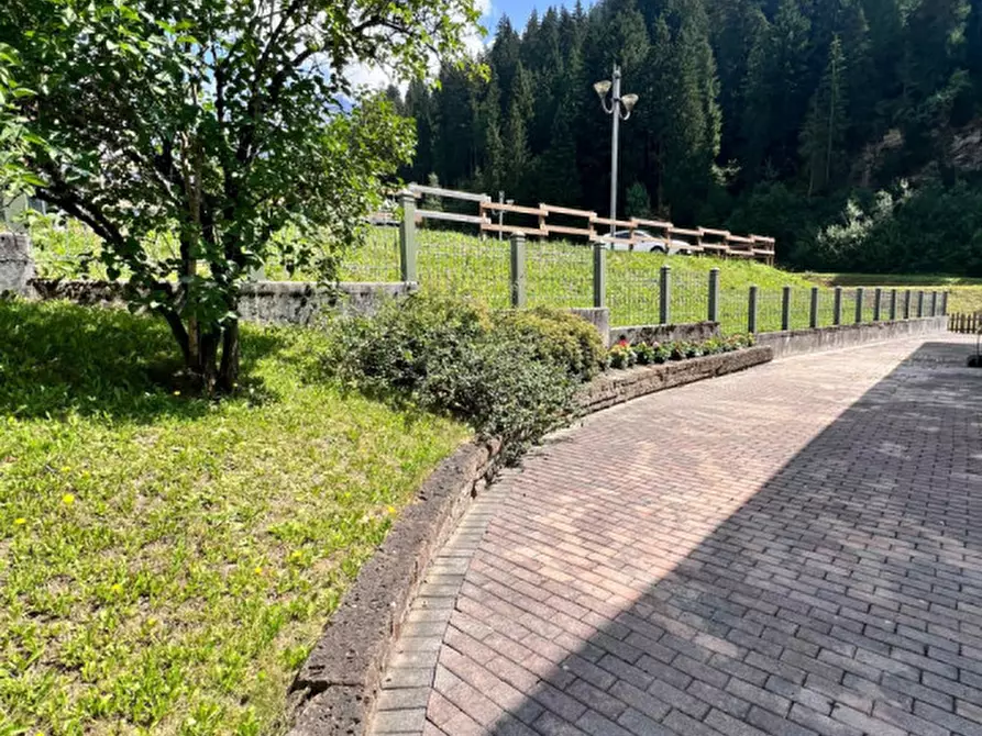 Immagine 27 di Casa indipendente in vendita  in Via Caduti di Cima Vallona 4 a Comelico Superiore
