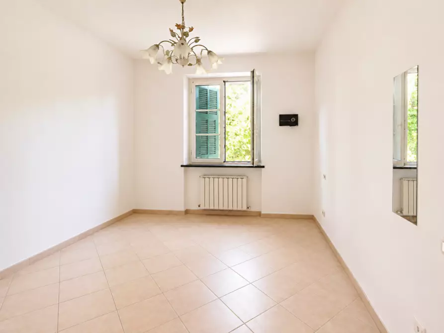 Immagine 7 di Villa in vendita  a Rapallo