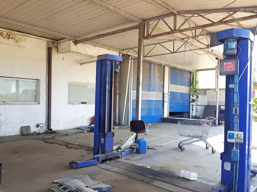 Immagine 8 di Capannone industriale in vendita  in Via R. Sanzio, 01016 Tarquinia VT, Italia a Tarquinia