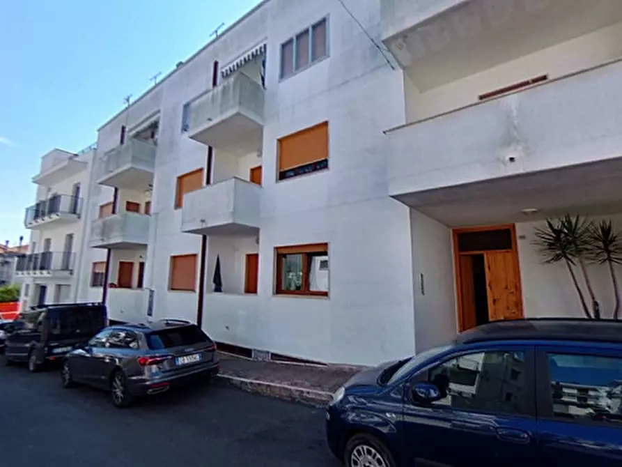 Immagine 1 di Appartamento in vendita  in Vico O. Nardone a Alberobello