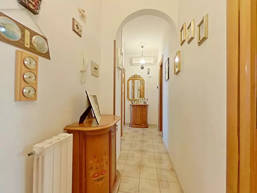 Immagine 2 di Appartamento in vendita  in Vico O. Nardone a Alberobello