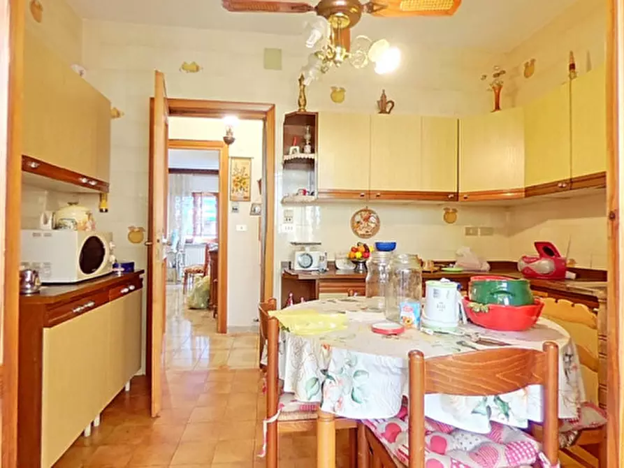 Immagine 12 di Appartamento in vendita  in Vico O. Nardone a Alberobello