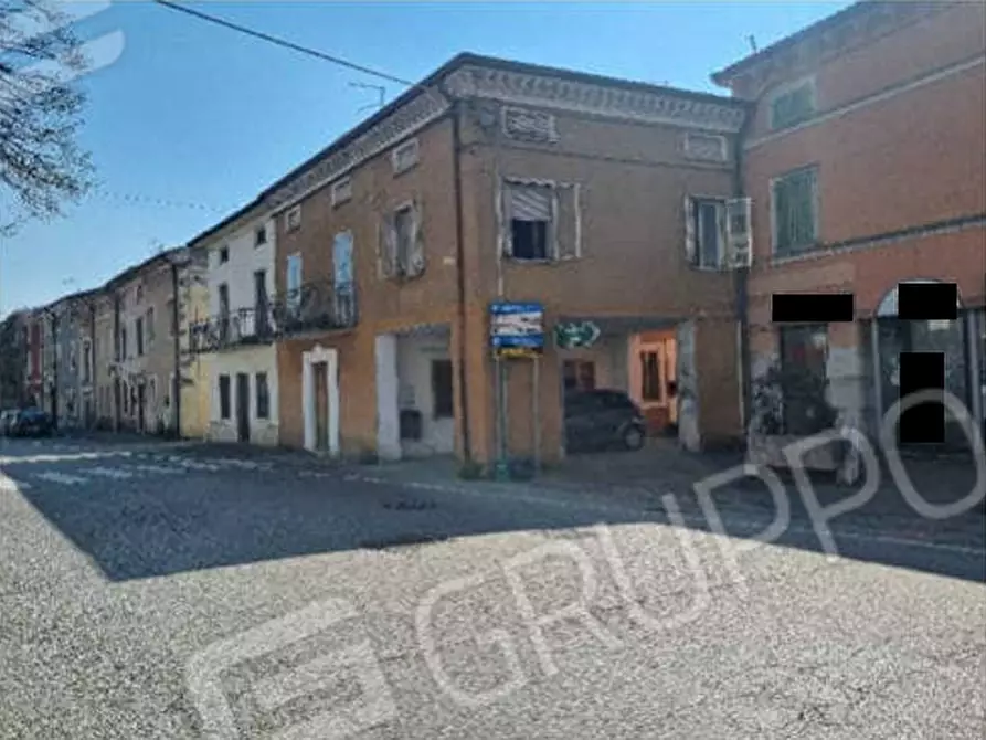 Immagine 3 di Casa indipendente in vendita  in Via Giuseppe Mazzini 95 a Villafranca Di Verona