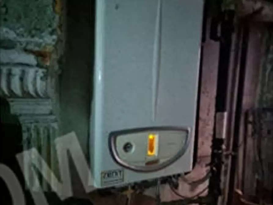 Immagine 13 di Casa indipendente in vendita  in Via Giuseppe Mazzini 95 a Villafranca Di Verona
