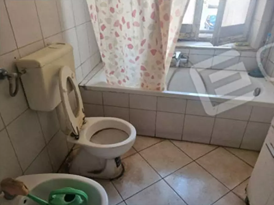 Immagine 17 di Casa indipendente in vendita  in Via Giuseppe Mazzini 95 a Villafranca Di Verona