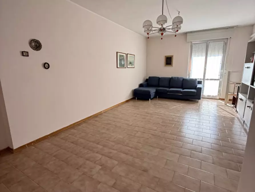 Immagine 3 di Appartamento in vendita  in Viale della Resistenza a Senigallia