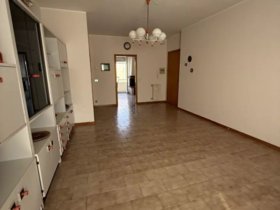 Immagine 4 di Appartamento in vendita  in Viale della Resistenza a Senigallia