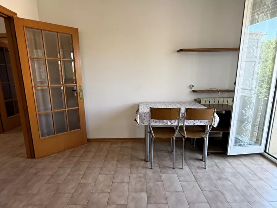 Immagine 9 di Appartamento in vendita  in Viale della Resistenza a Senigallia