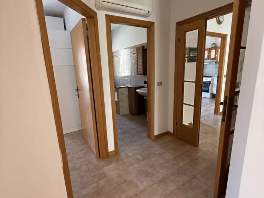Immagine 26 di Appartamento in vendita  in Viale della Resistenza a Senigallia