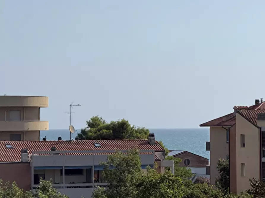 Immagine 30 di Appartamento in vendita  in Viale della Resistenza a Senigallia