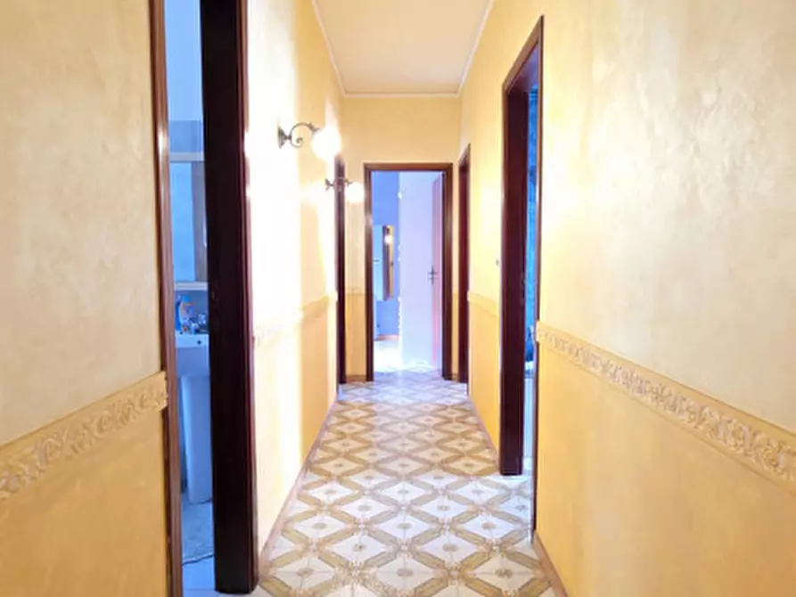 Immagine 9 di Appartamento in vendita  in Via Capitano Massimo Scala a Milazzo