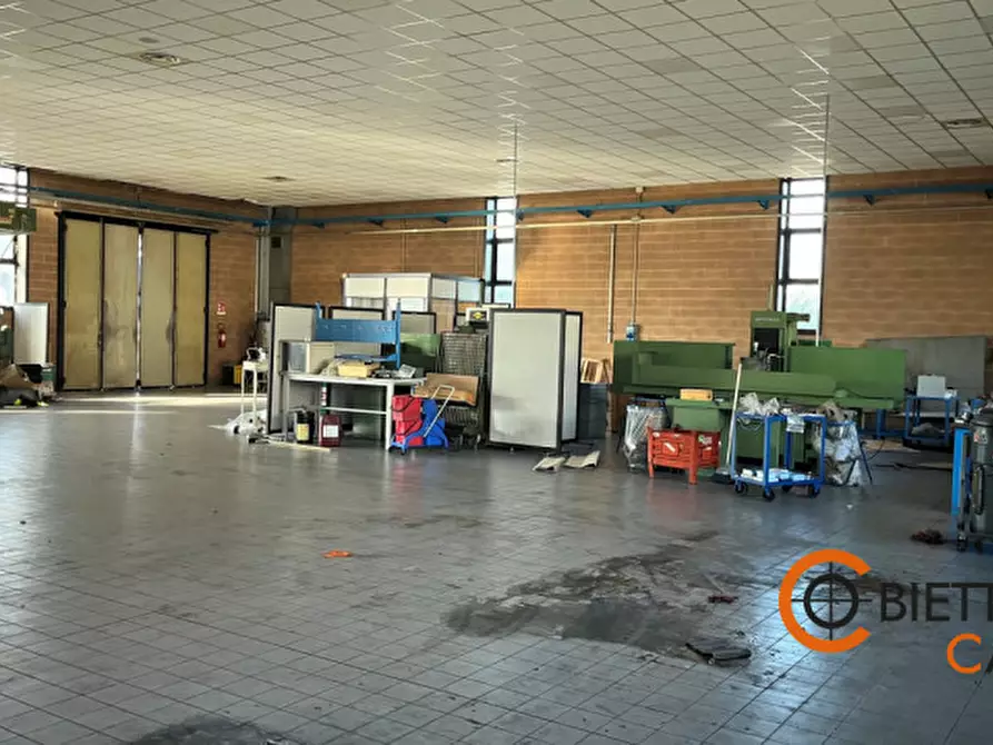 Immagine 2 di Capannone industriale in vendita  in Via Del Lavoro 30 a Vigodarzere