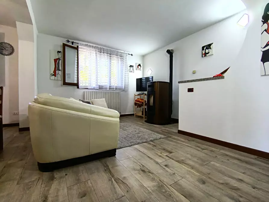 Immagine 5 di Casa indipendente in vendita  in Via Passo a Campolongo Maggiore