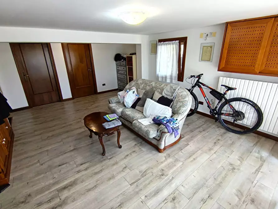 Immagine 11 di Casa indipendente in vendita  in Via Passo a Campolongo Maggiore