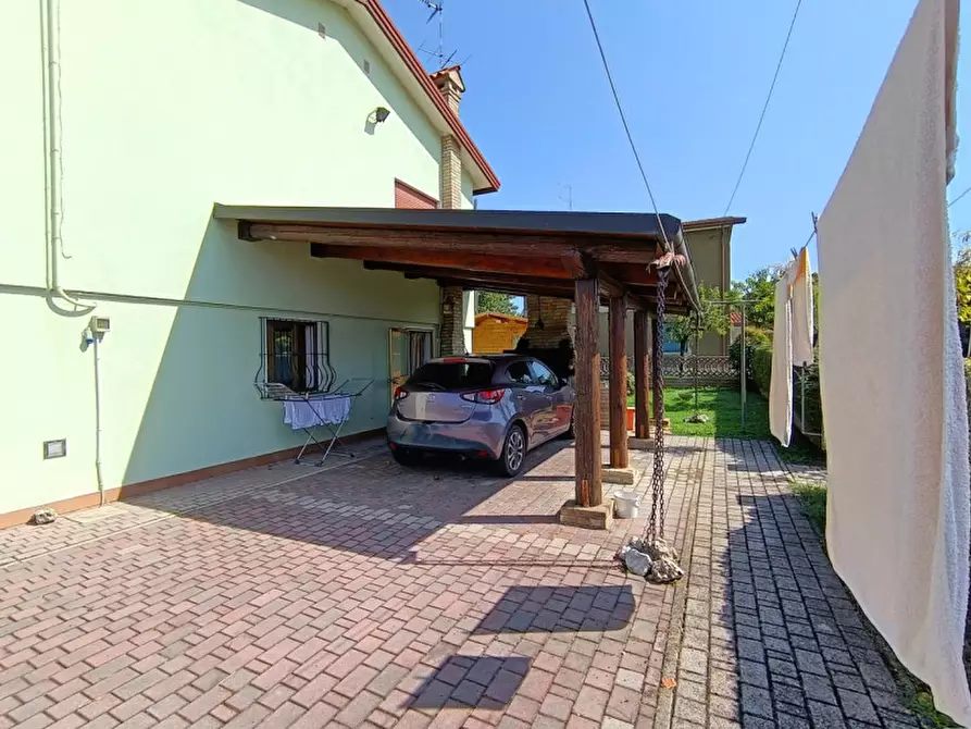 Immagine 28 di Casa indipendente in vendita  in Via Passo a Campolongo Maggiore
